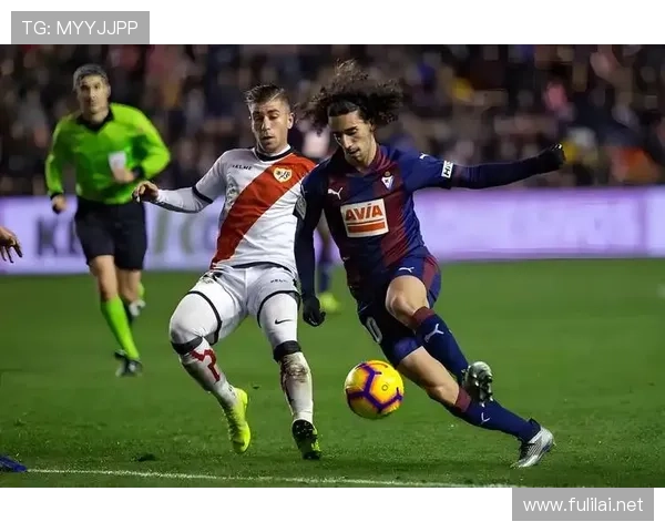 阿拉维斯主帅:零封巴萨几乎不可能,他们的比赛方式让人惊叹 阿拉维斯主帅:零封巴萨几乎不可能,他们的比赛方式让人惊叹